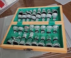 Chess set glass