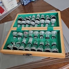 Chess set glass