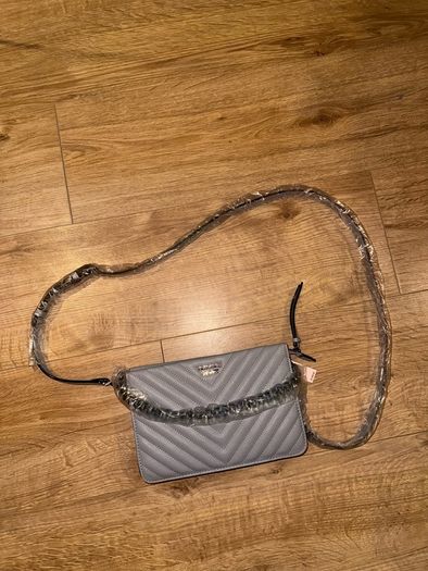 Victorias Secret Cross Body Bag Gray Chevron V-Quilted Studded Purse New