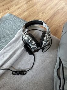 headset