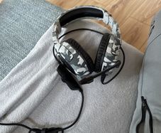 headset