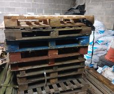 Pallets for free x 11