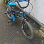 boys 18inch bike Image 4
