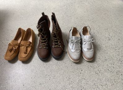 Ladies shoes size 4/5