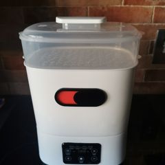Baby Bottle Sterilizer & Dryer, Excellent Condition, Used 6 Months
