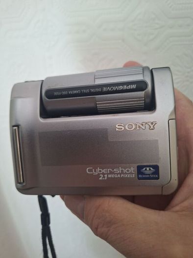 Sony Cyber shot DSC F55 untested