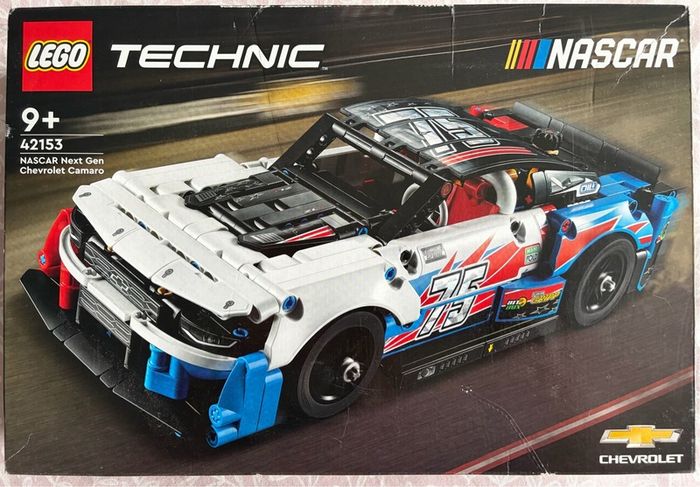 Lego TECHNIC 42153 NASCAR Next Gen Chevrolet Camaro
