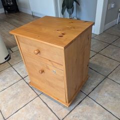 Pine Bedside Locker