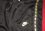 Nike men tracksuit bottoms size L brand new