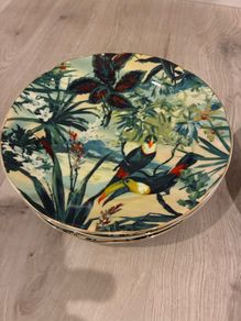 Next Dinner Set