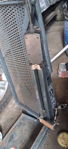 Wheelchair lift