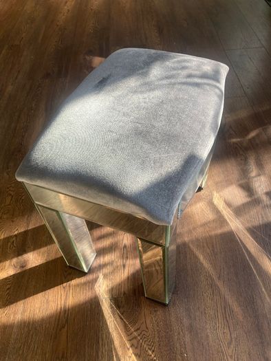 Dressing table stool