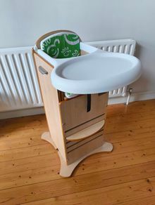 Little Helper FunPod HighChair 5 in 1 Learning Tower / Highchair Very Good Condition