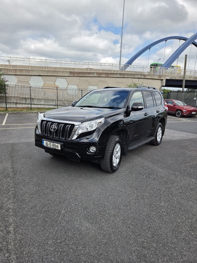 2016 Toyota Land Cruiser