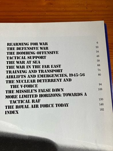 History book: 'The History of the RAF'