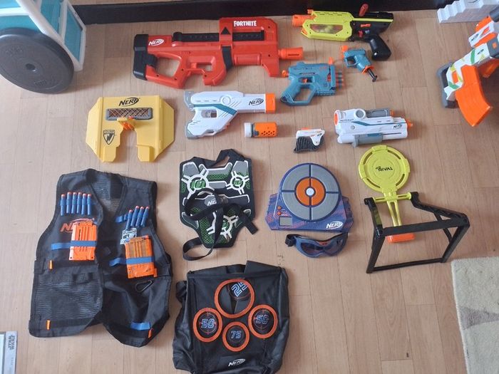 Nerf gun bundle