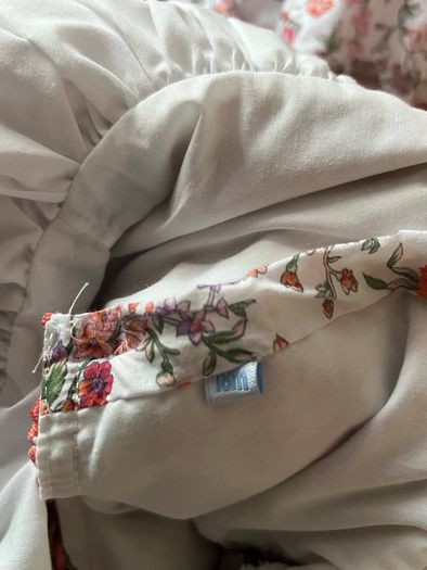 Girls stunning dress , hat , & pants 18/24 mths
