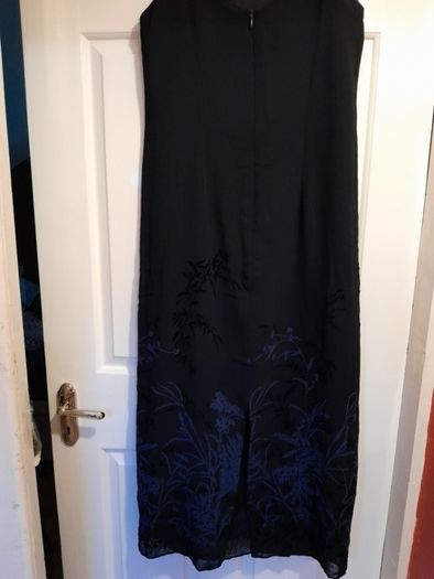 Long black dress