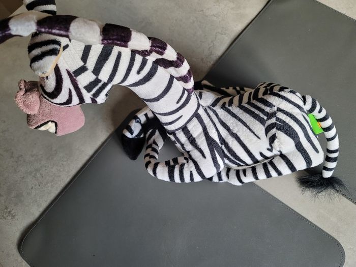 Rare 2004 Dreamworks Marty Madagascar Gosh International Soft Toy Plush Teddy Bear Like New