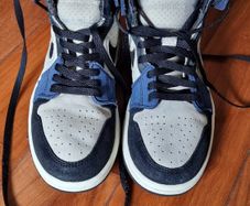 Nike Air Jordan 1 Zoom CMFT 2 in the "Blackened Blue / Muslin" colorway. Size UK4 EUR37.5