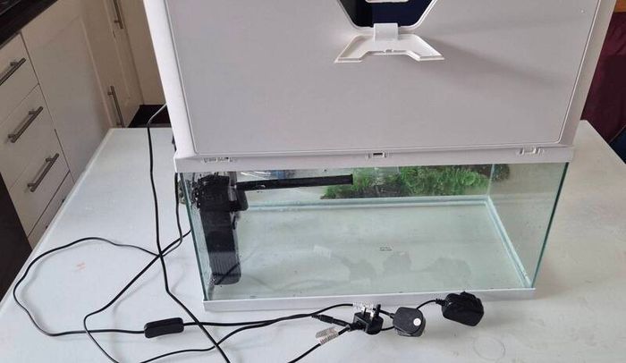 Fish tank 58 litres
