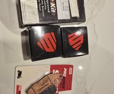 Dynojet Kit, Oil Filters x 2 and Front Brake Pads Kawasaki W650