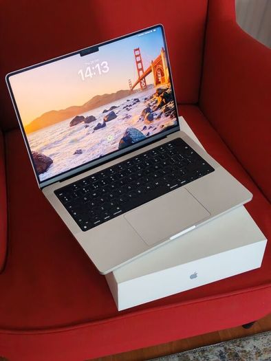 Macbook Pro M4, 2024 like new