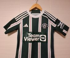 Manchester United Jersey. Official Adidas Boys Girls Age 9 To 10 Years Away Jersey.  Collect In Dublin Or Receive Via Post.