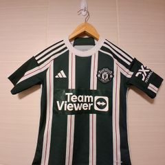 Manchester United Jersey. Official Adidas Boys Girls Age 9 To 10 Years Away Jersey.  Collect In Dublin Or Receive Via Post.