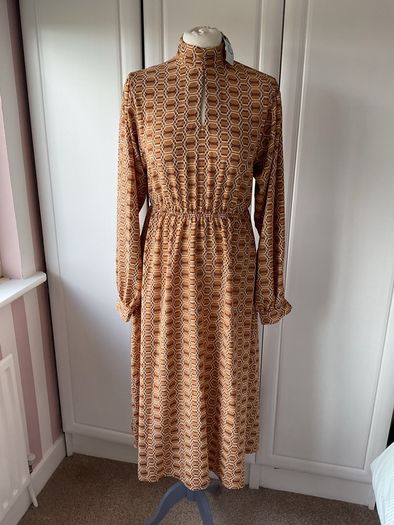 dress Bnwt mustard & tan high neck midi dress size 10