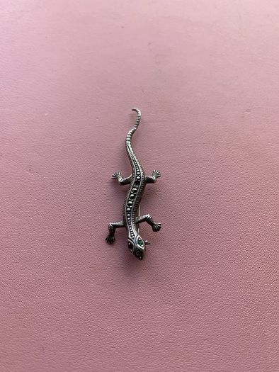 Gecko Brooch
