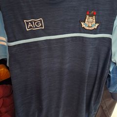 Dublin GAA O'Neills Gaelic Football Jersey (Adult Small) FREE POST