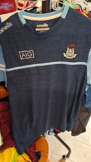 Dublin GAA O'Neills Gaelic Football Jersey (Adult Small) FREE POST