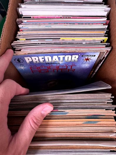 Vertigo & DC Long Comic Box w 330 comics for Sale