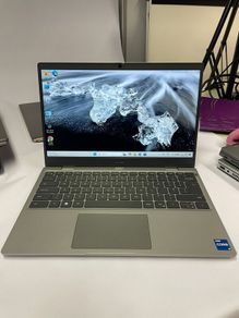Grade A Dell Latitude 3330 (i5 Quad-Core Processor, 8GB Memory, NEW 256GB SSD) (Warranty)