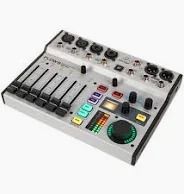 Behringer Flow 8