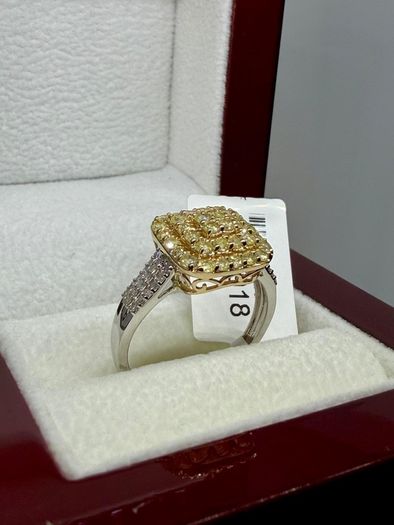 Gold SGL Certified - Natural Yellow Diamond & White Diamond Ring in 9K Yellow & White Gold 1.00 Ct.