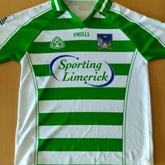 2009/10 Limerick GK jersey. Size M.