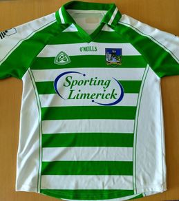 2009/10 Limerick GK jersey. Size M.