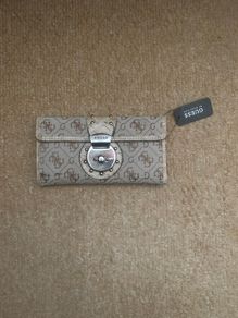Womens Guess Wallet