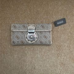 Womens Guess Wallet