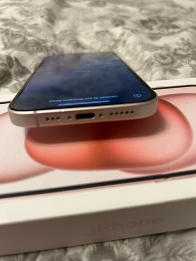 MINT  IPhone 15 Rose gold