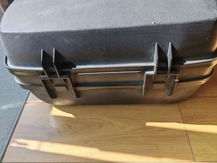 Motorcycle top box, panniers