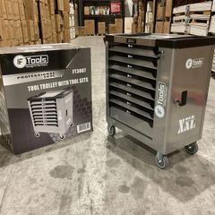 BRAND NEW eight drawer Tool Chest full of Tools