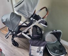 Uppababy Vista V2 Jake Bundle