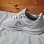 2020 nike downshifter 10 Size 6.5 eu 40 white In excellent condition Image 7