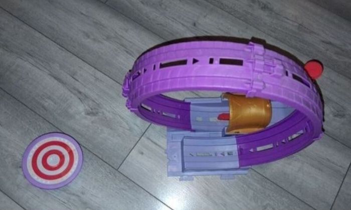 1 Euro Each Or All For Only 2 Euro!! - Disney, Bluey, Etc