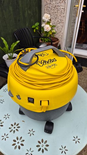 Victor vacuum