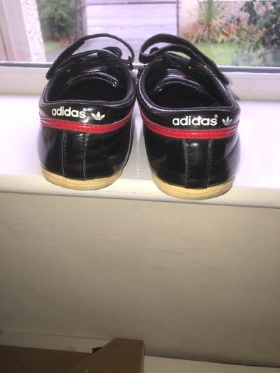womens Adidas shoes