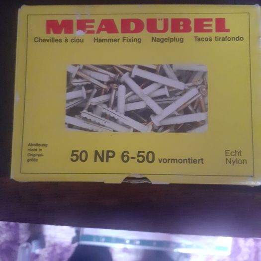 Screw fasteners